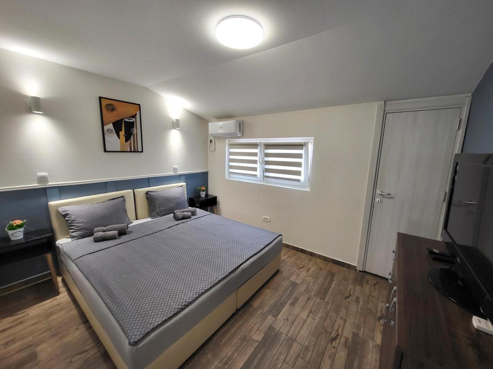 Guesthouse Ozegovic Belgrade Exterior photo